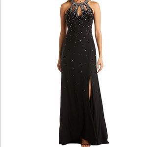 NIGHTWAY Formal Dress Womens Black Halter Style Open-Back Beaded Evening Gown